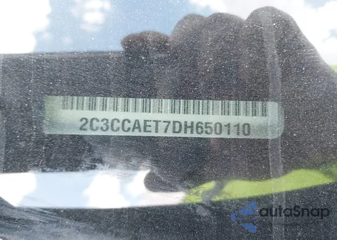 2013 Chrysler 300C z USA, uszkodzony, nr VIN 2C3CCAET7DH650110